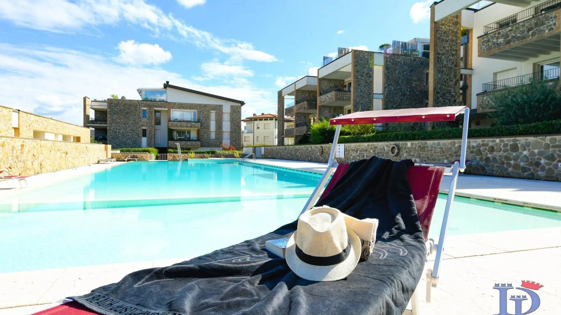 דירה דסנזאנו דל גארדה Desenzanoloft Official Partner Marriott Homes & Villas - Warda Lovely Suite איטליה