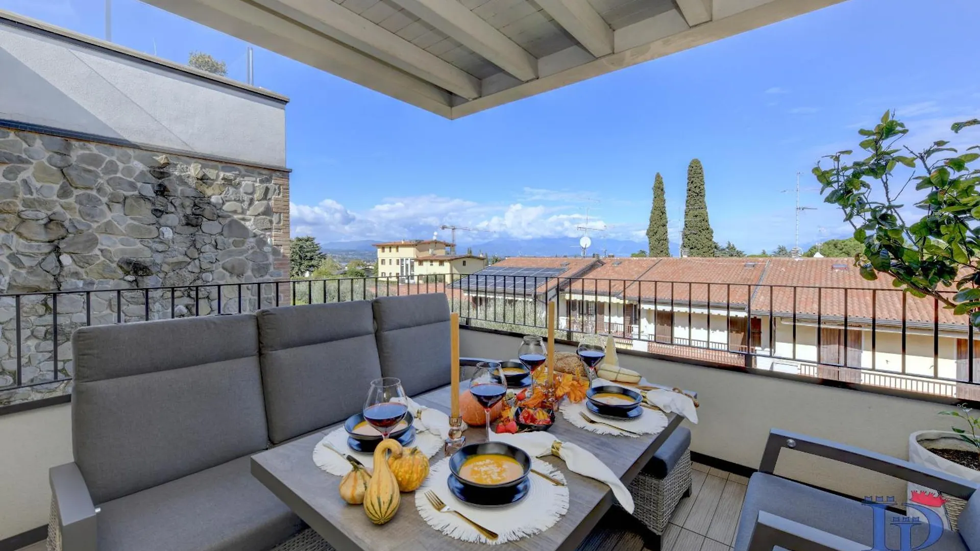 דסנזאנו דל גארדה Desenzanoloft Official Partner Marriott Homes & Villas - Warda Lovely Suite